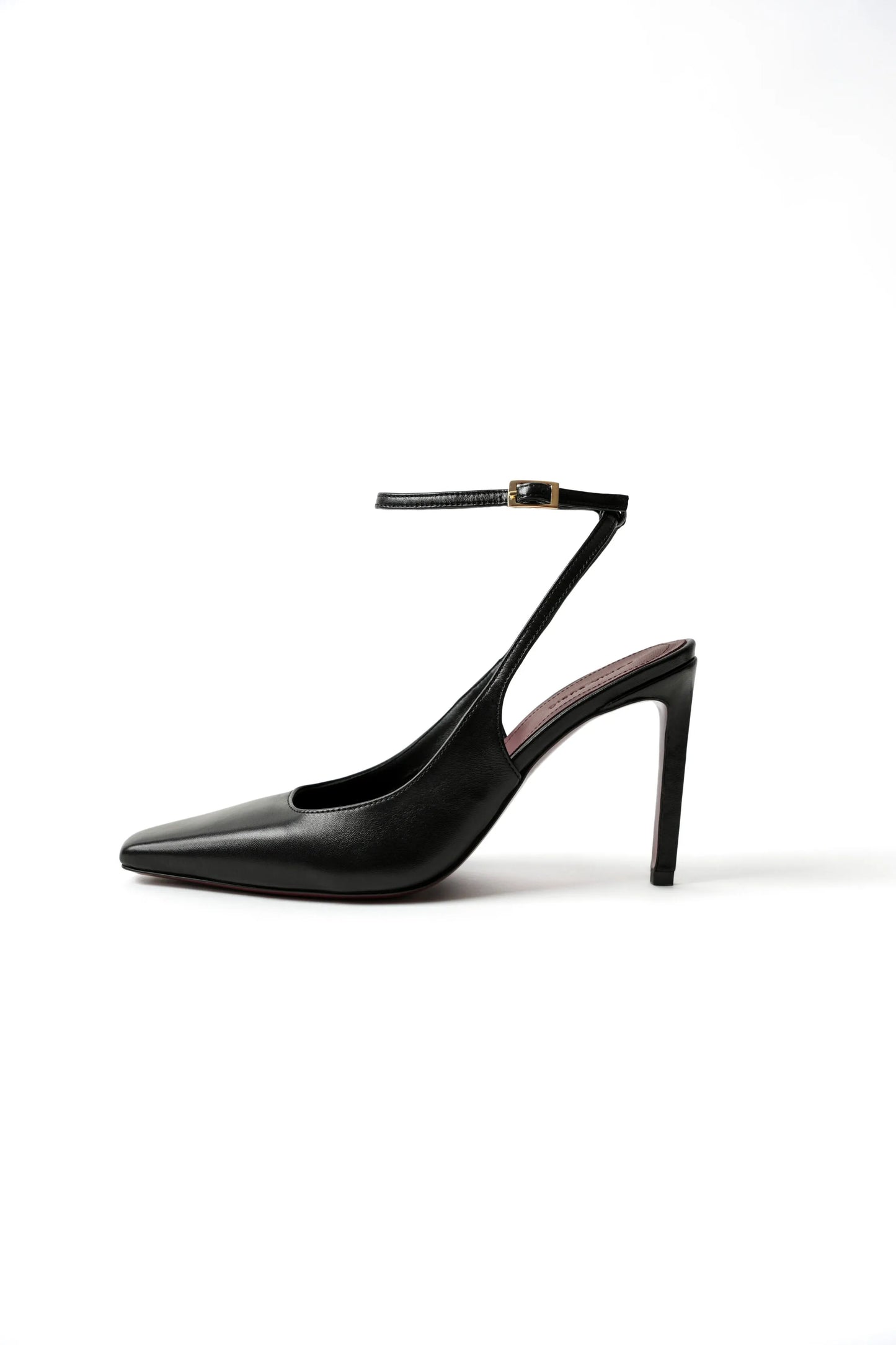 BELLA PUMPS IN BLACK SMOOTH LEATHER