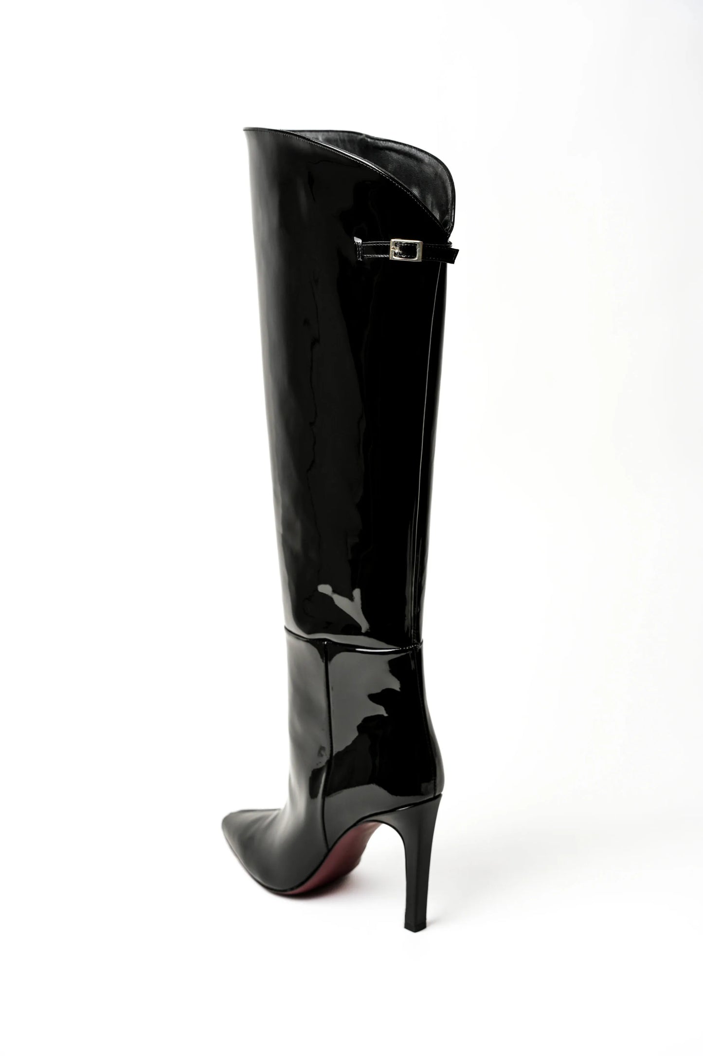 SARA BOOT IN BLACK PATENT LEATHER