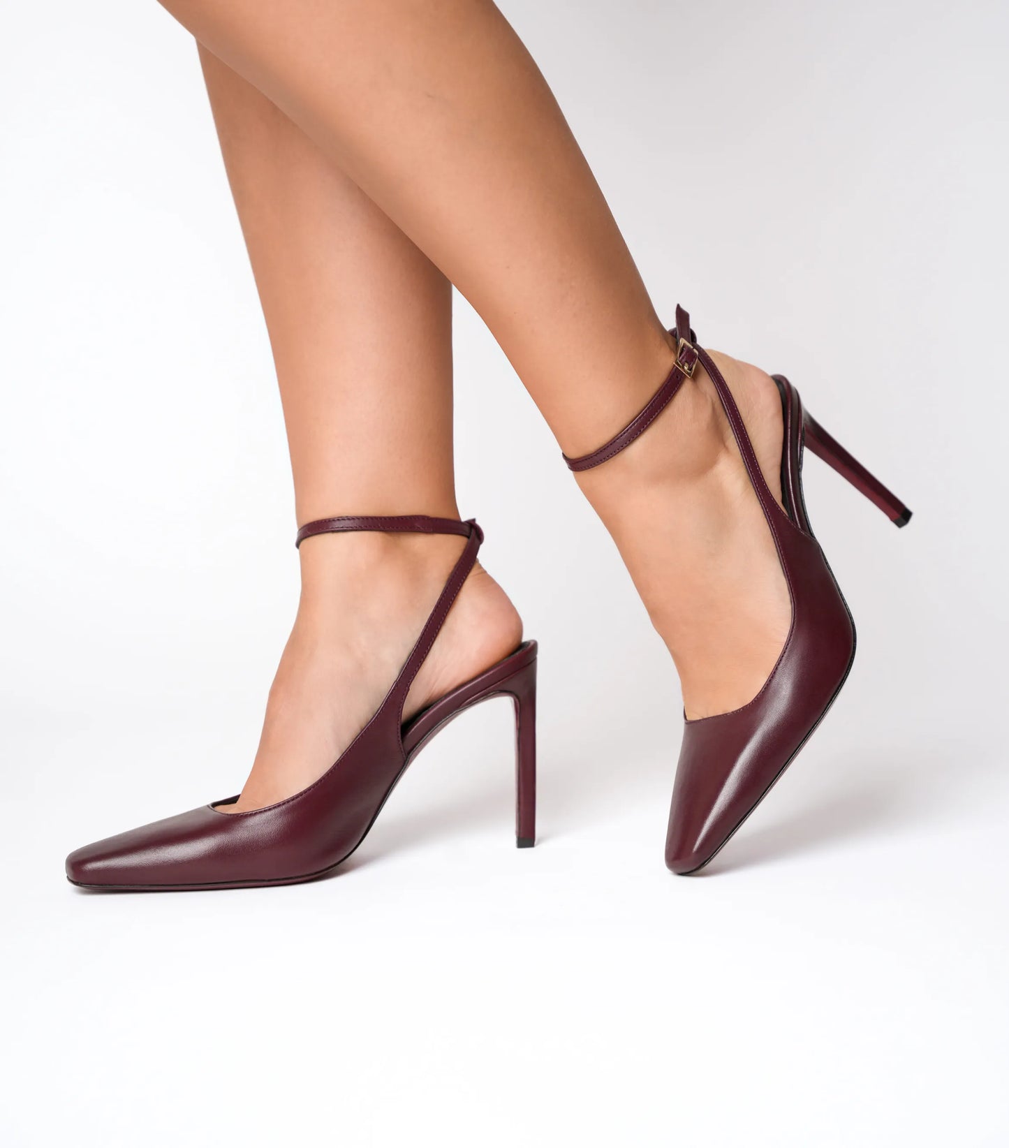 BELLA PUMPS IN BURGUNDY SMOOTH LEATHER