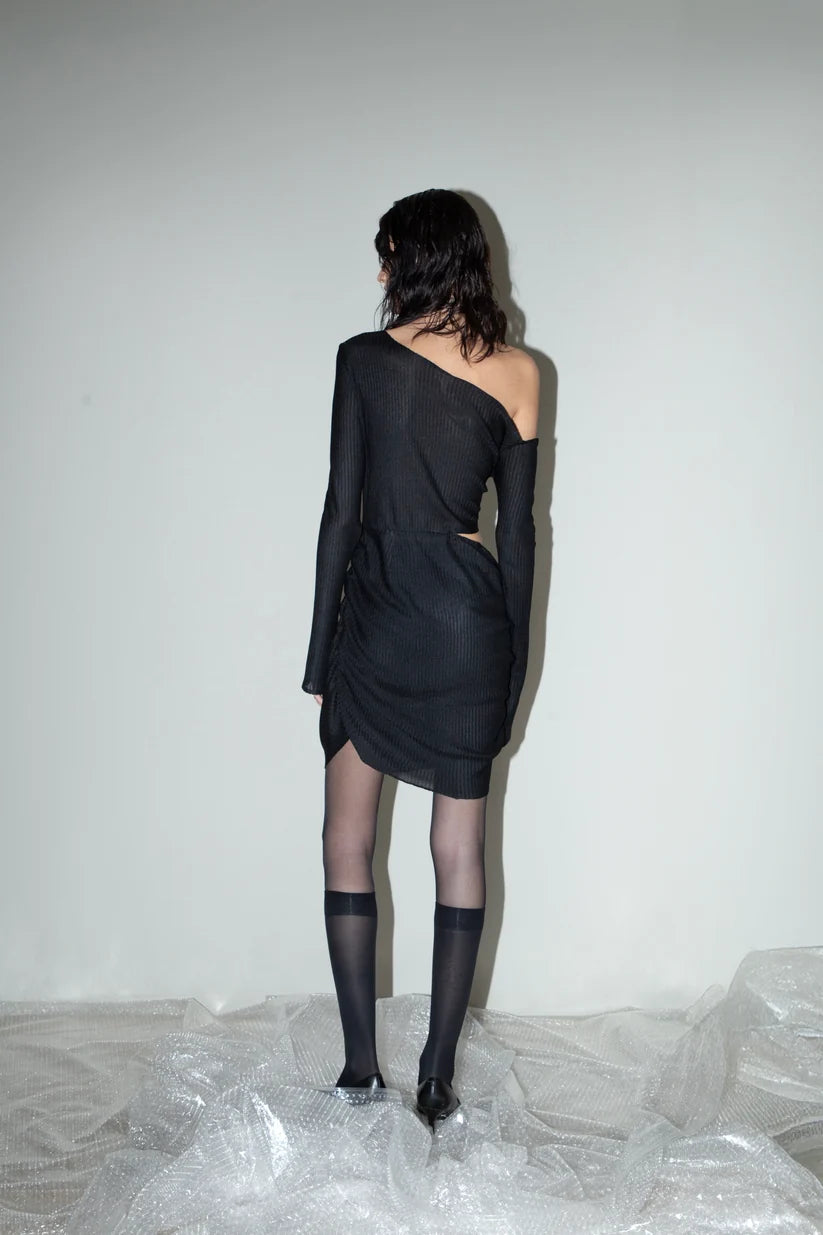 Black Dress 0.3