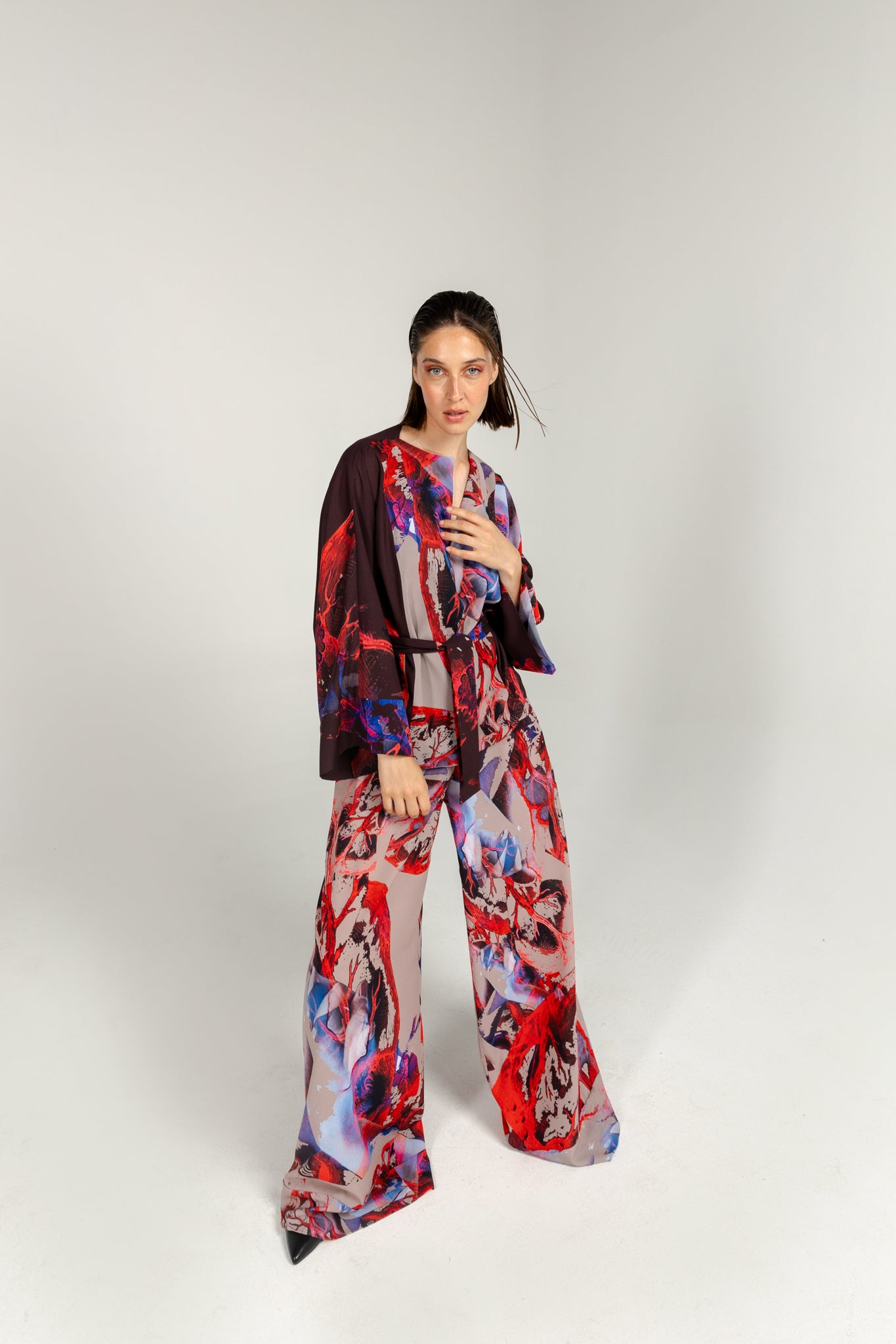 KIMONO WITH BUTTONS
