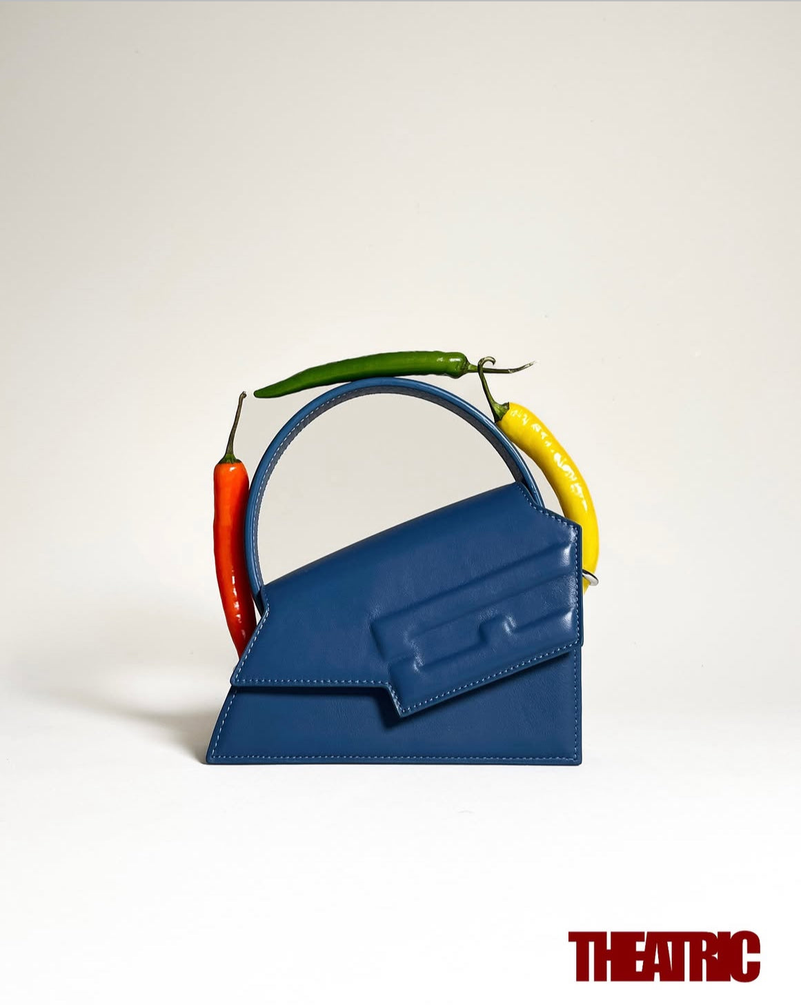 THEATRIC Mini City Leather